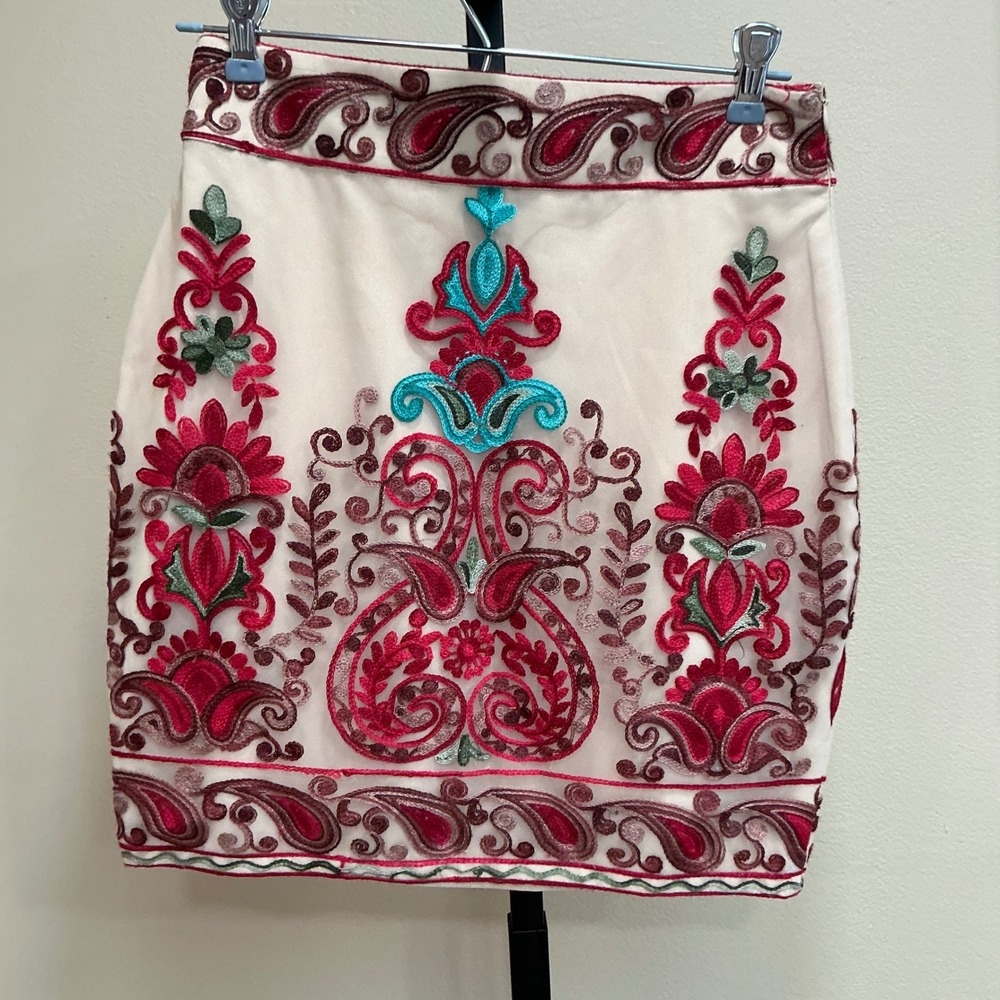 Endless Rose Mini Skirt S Cream Red Embroidered Paisley Mesh High Waist Boho